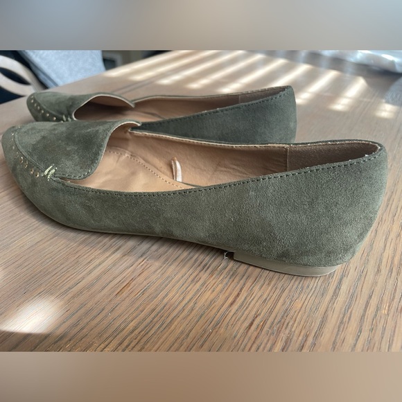 Women’s Report Flats size 7 - Picture 2 of 3